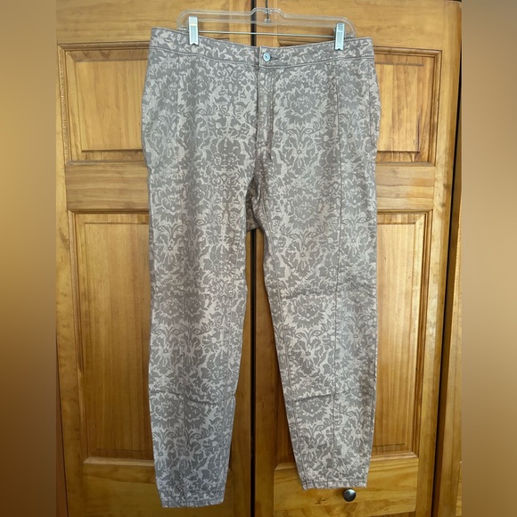 16W Anthropologie Pilcro boho jeans - Picture 1 of 3